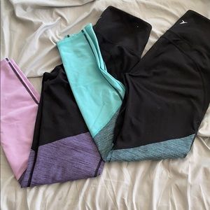 3 pairs of leggings